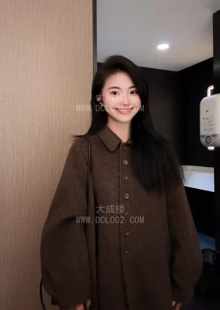 静安清纯小小伊