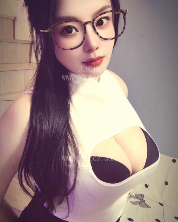 东莞风情大奶性价比笛笛