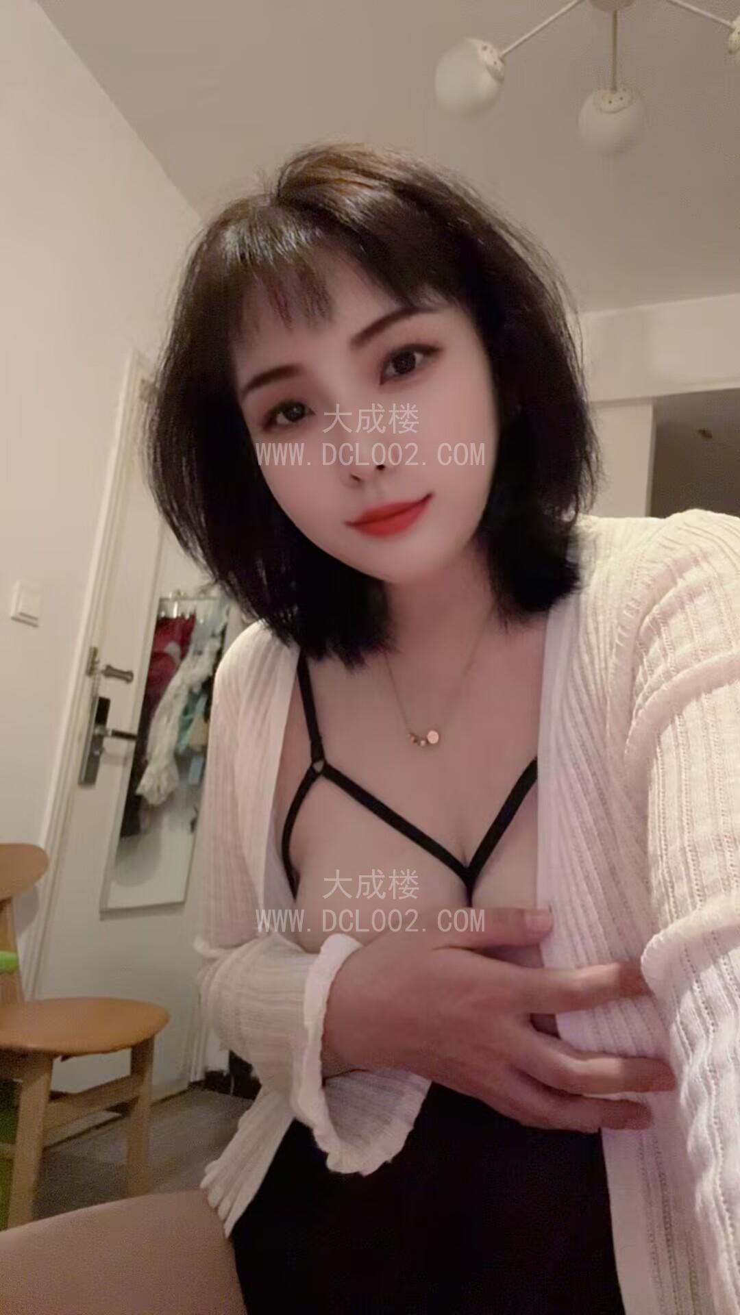 福田服务很棒的大胸女