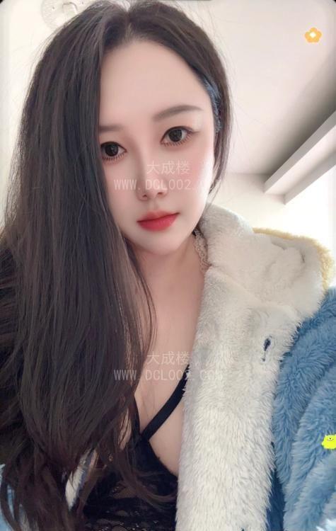 东城黑丝丰满小姐姐