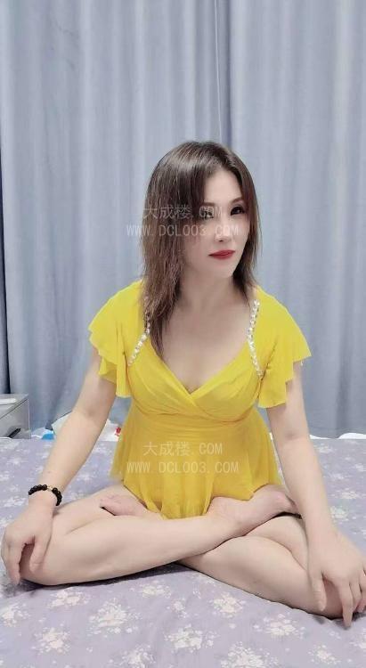 浦东一字马瑜伽骚气少妇