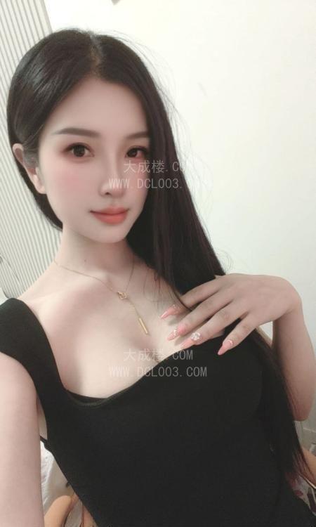 青岛肤白美胸御姐婷儿