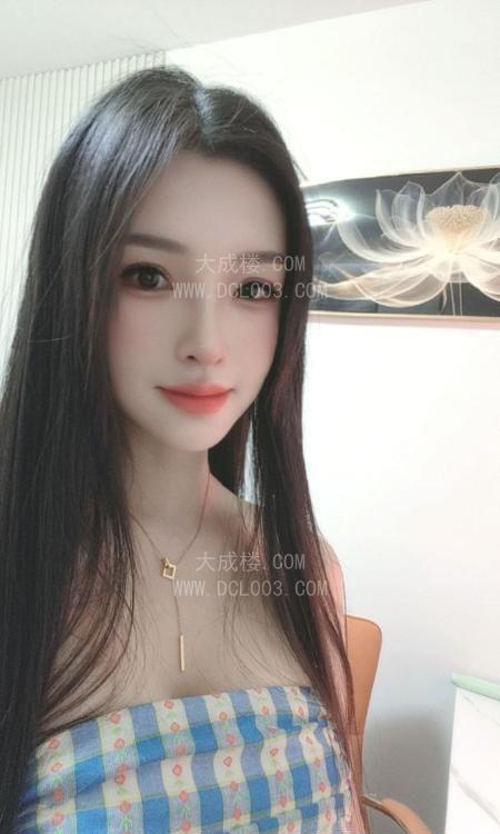 青岛肤白美胸御姐婷儿