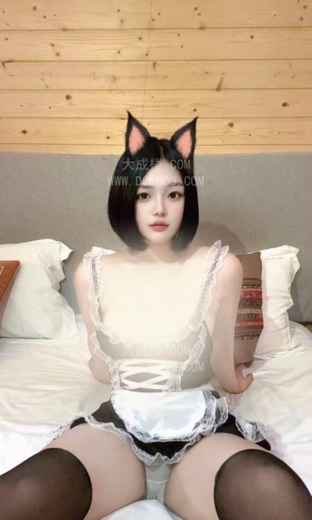 长沙雨花舌吻短发妹