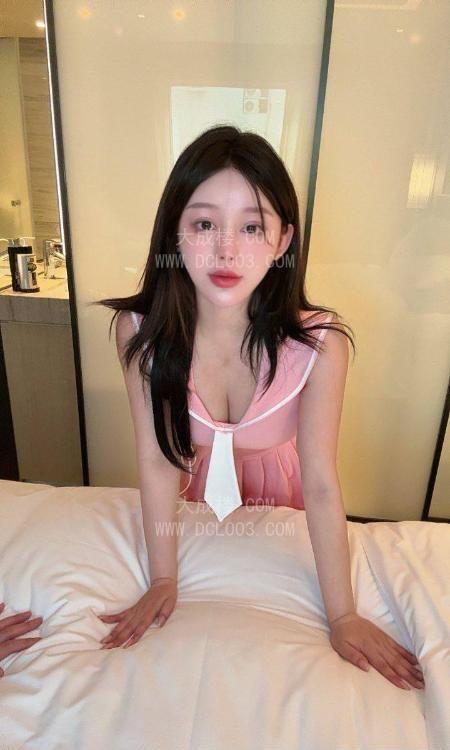 福田大胸瑜伽老师