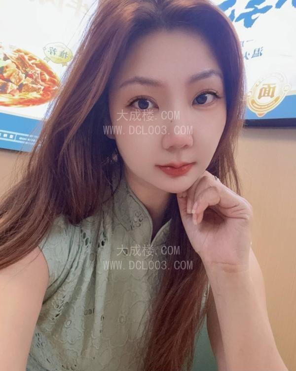 龙岗性感美臀长腿颜值妹子