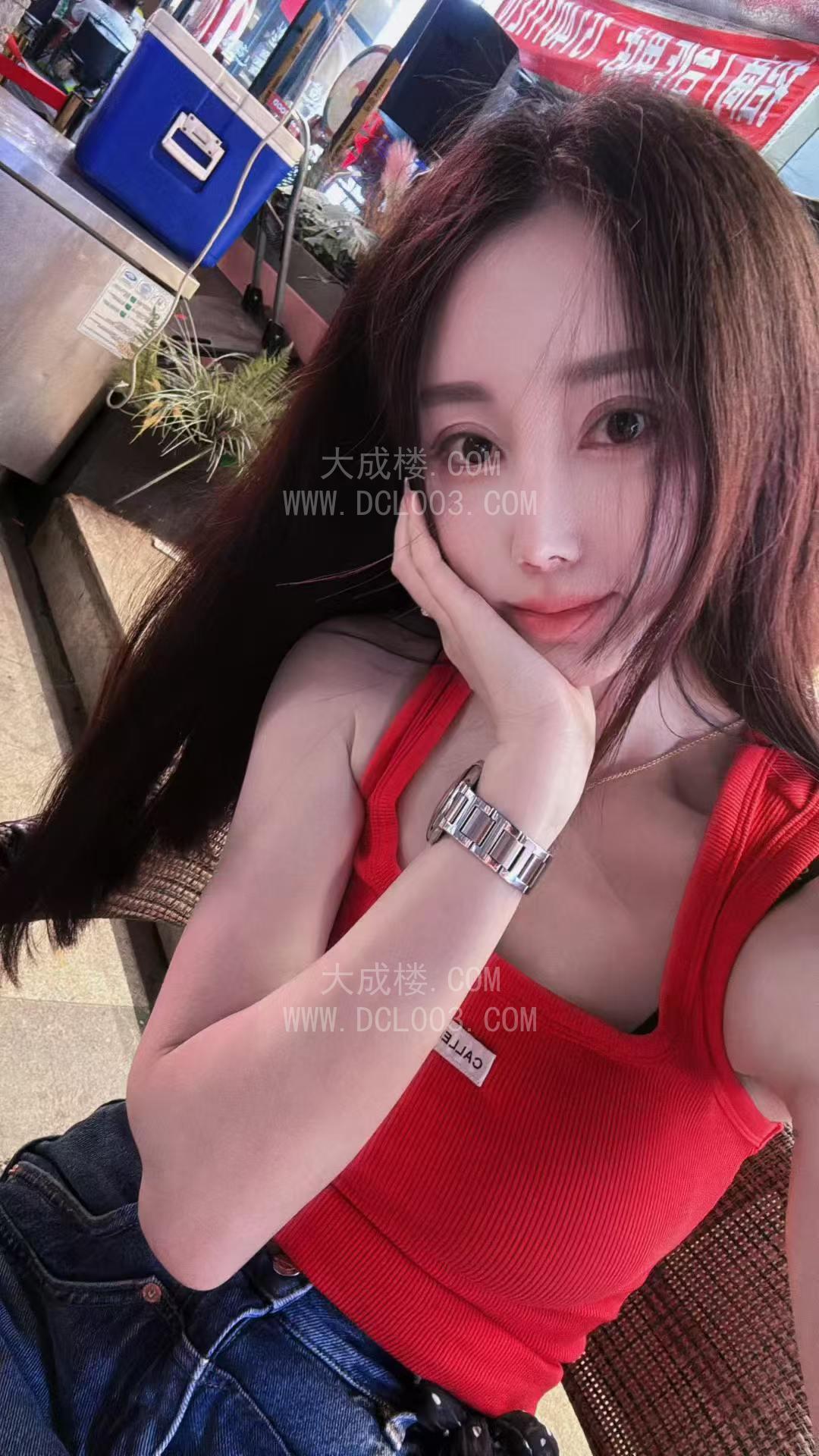 天津皮肤白嫩身材一绝御姐
