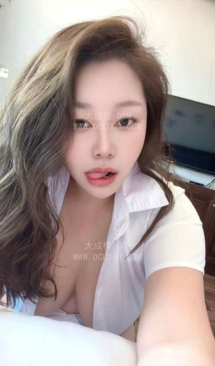 合肥SM大奶风骚少妇