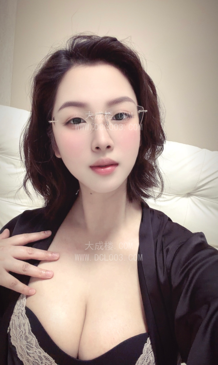 杭州上城反差短发御姐