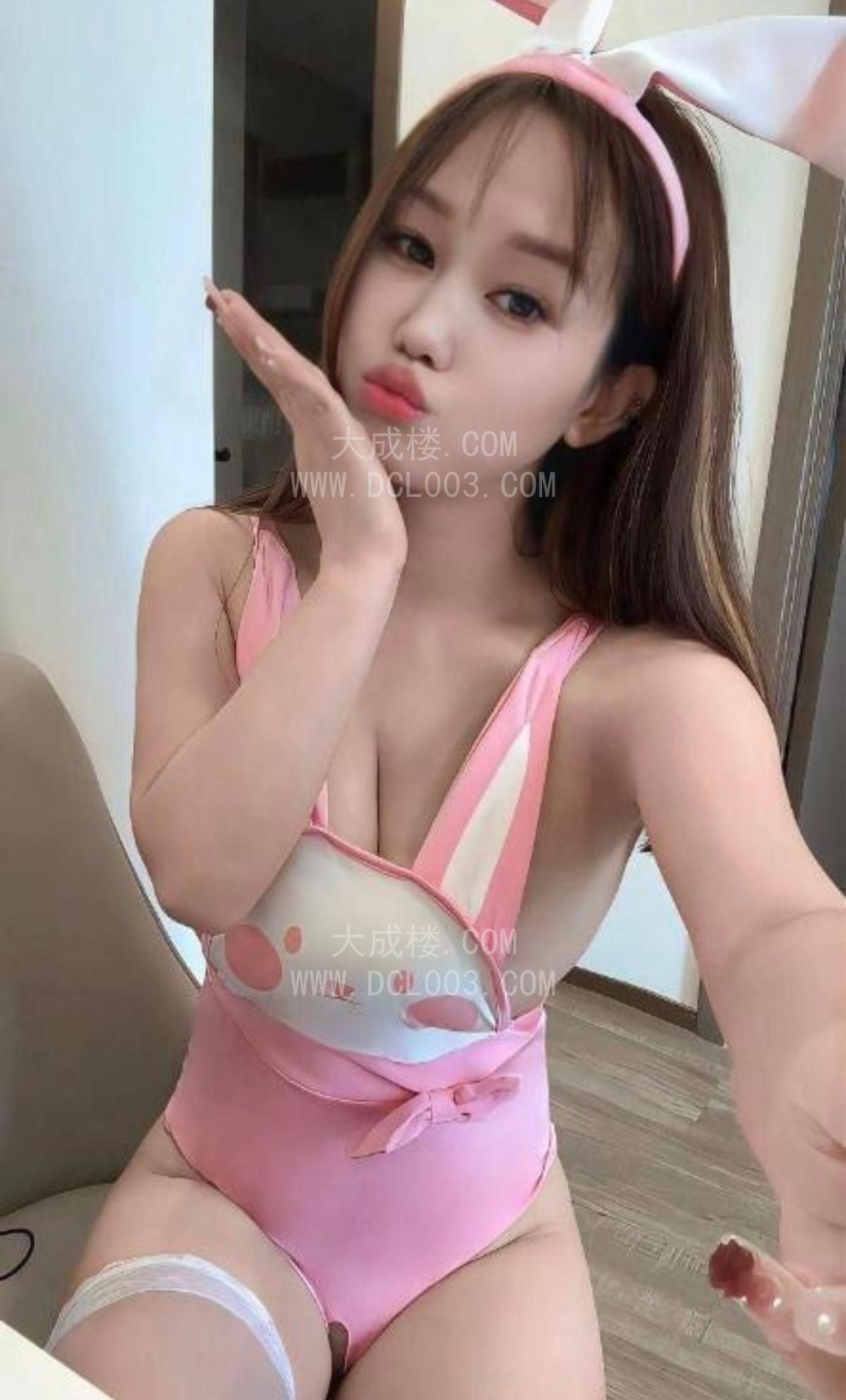 成都武侯天然巨乳梓潼老师