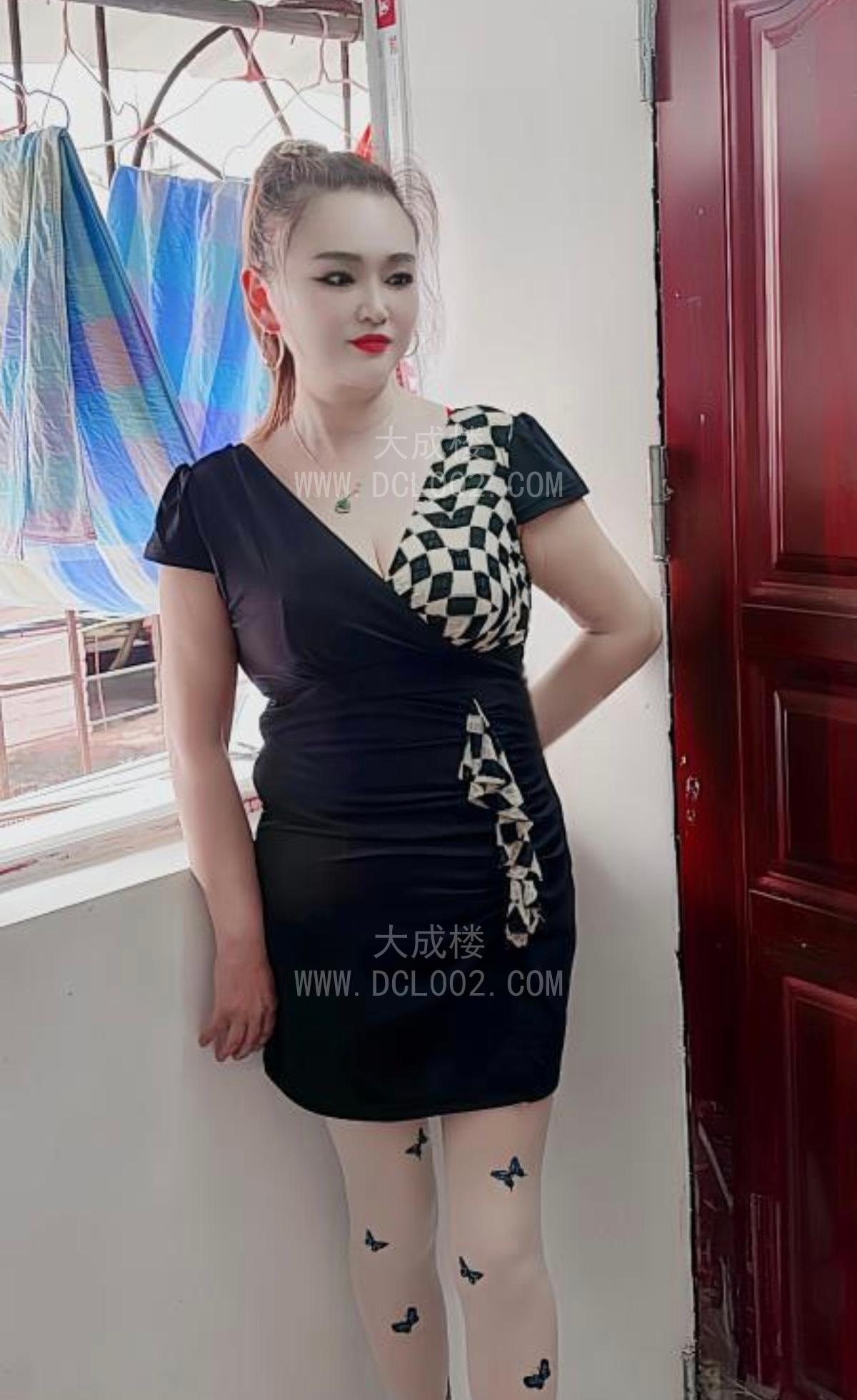越秀实惠泄火熟女
