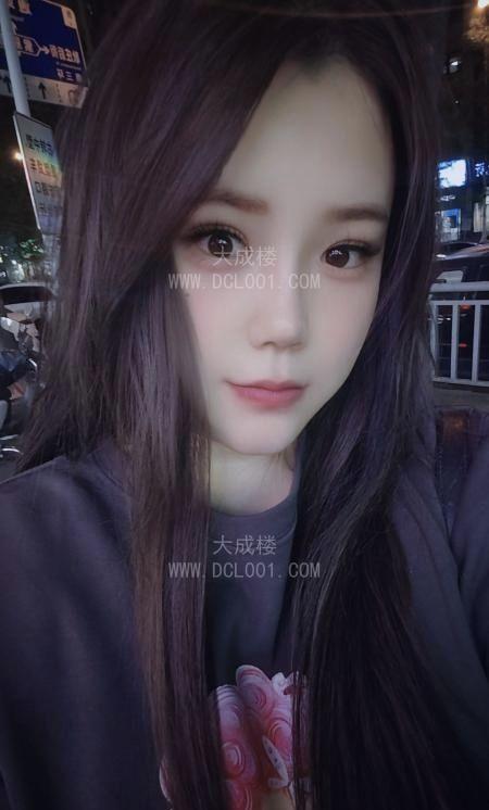 风骚G奶小姐姐