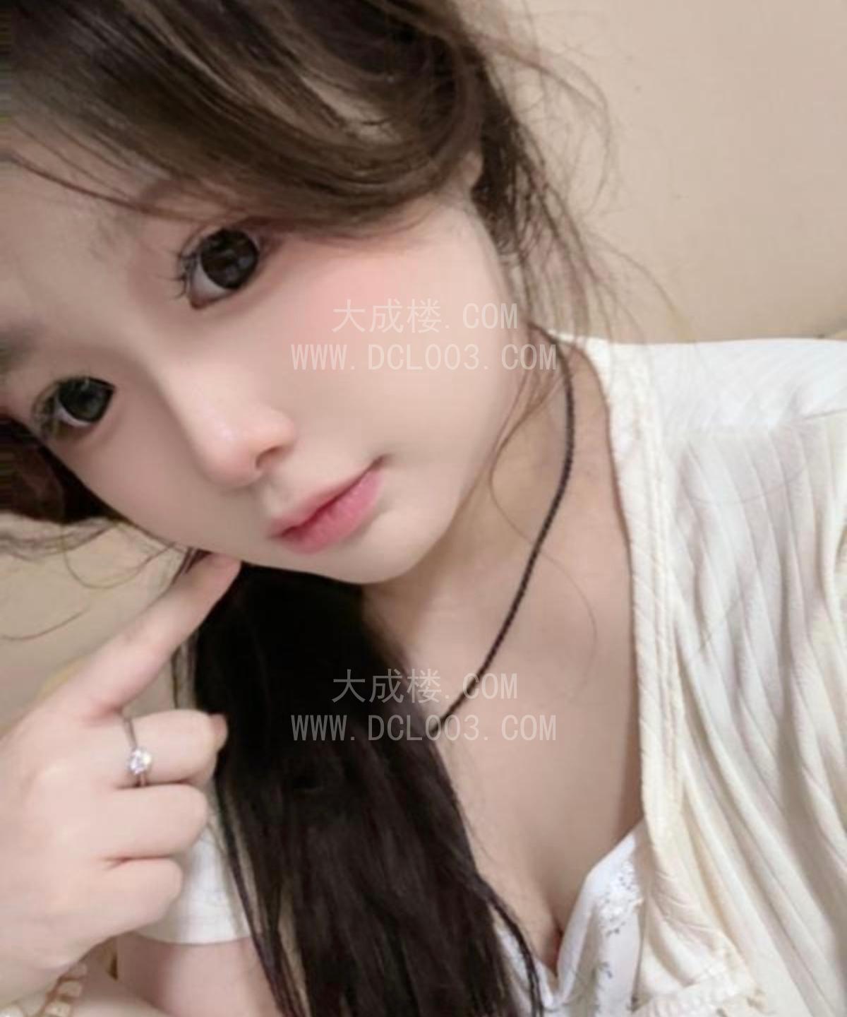 朝阳大胸小胖妹