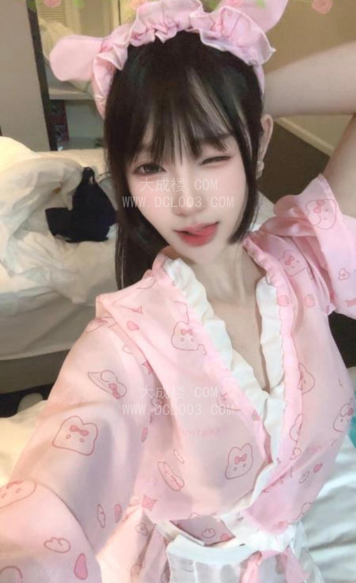海珠性感大波高挑美媚