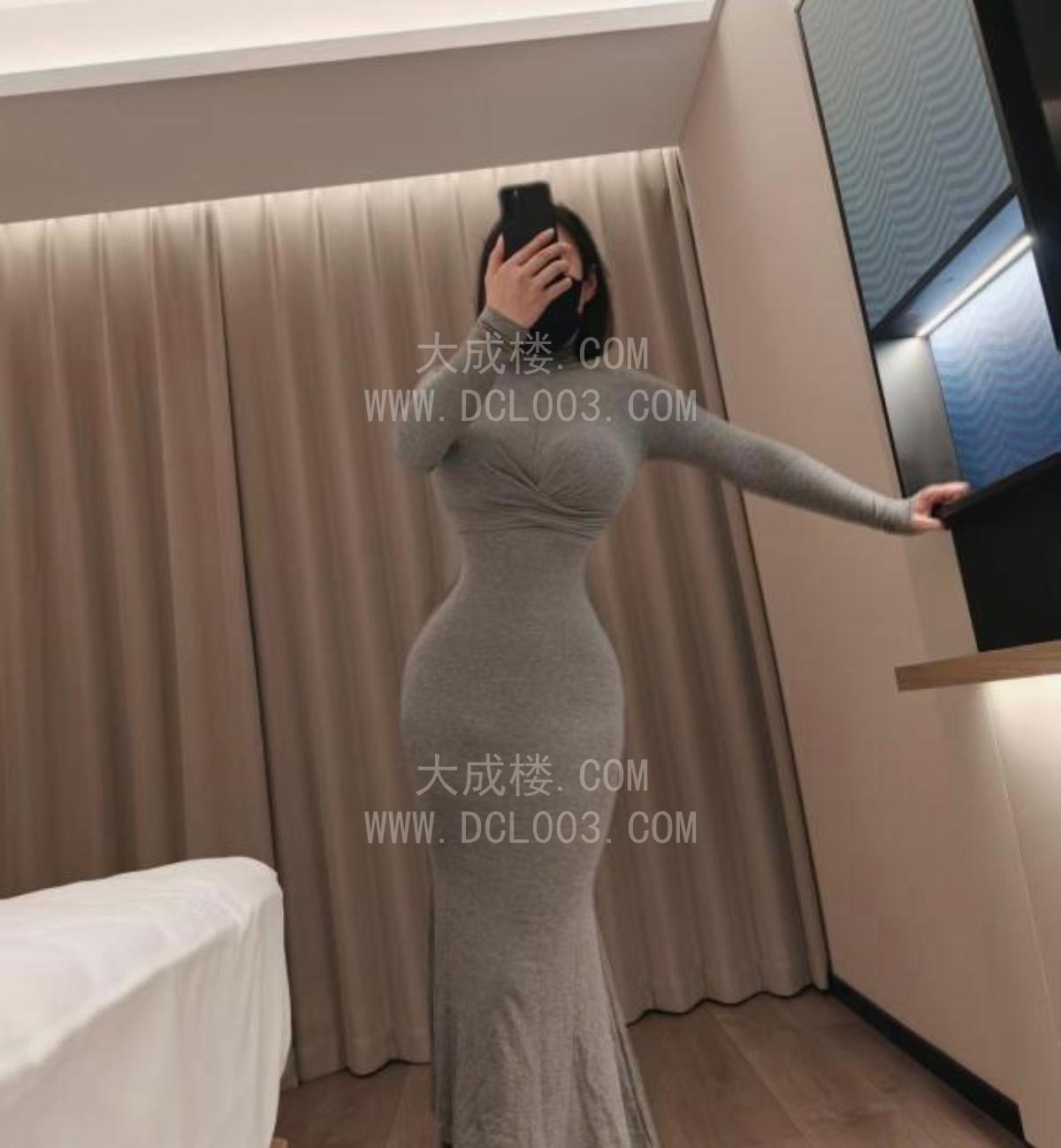 哈尔滨闷骚细腰蜜桃臀米酥