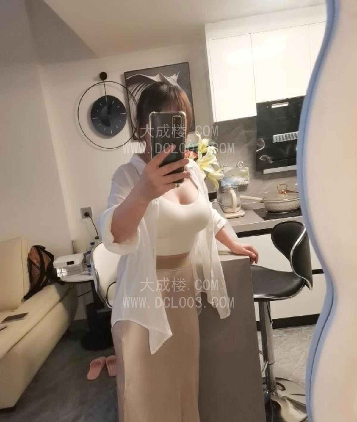 佛山丰腴翘臀BBW