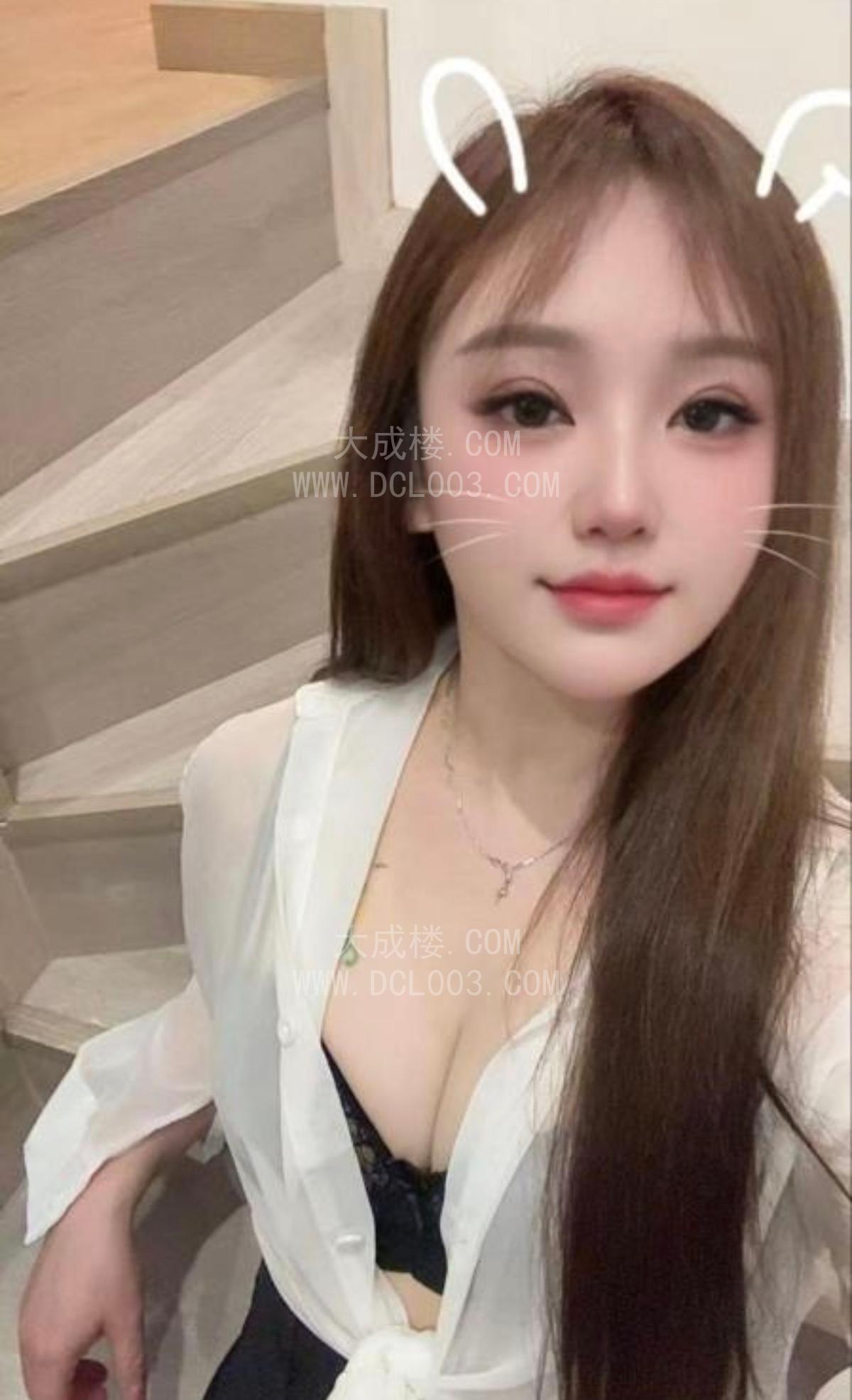 宝安沙井美臀小甜甜