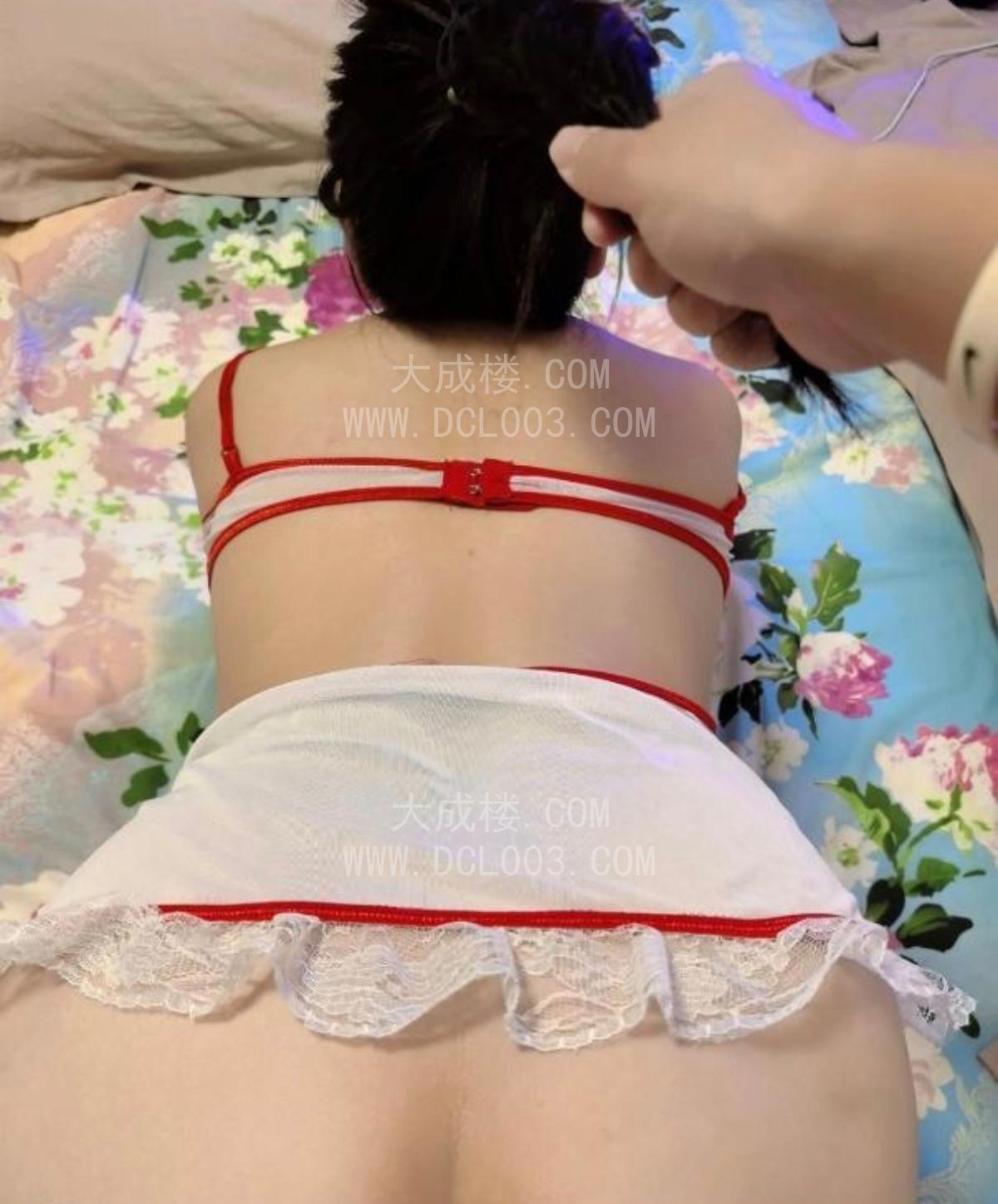杭州大运河地铁风骚少妇